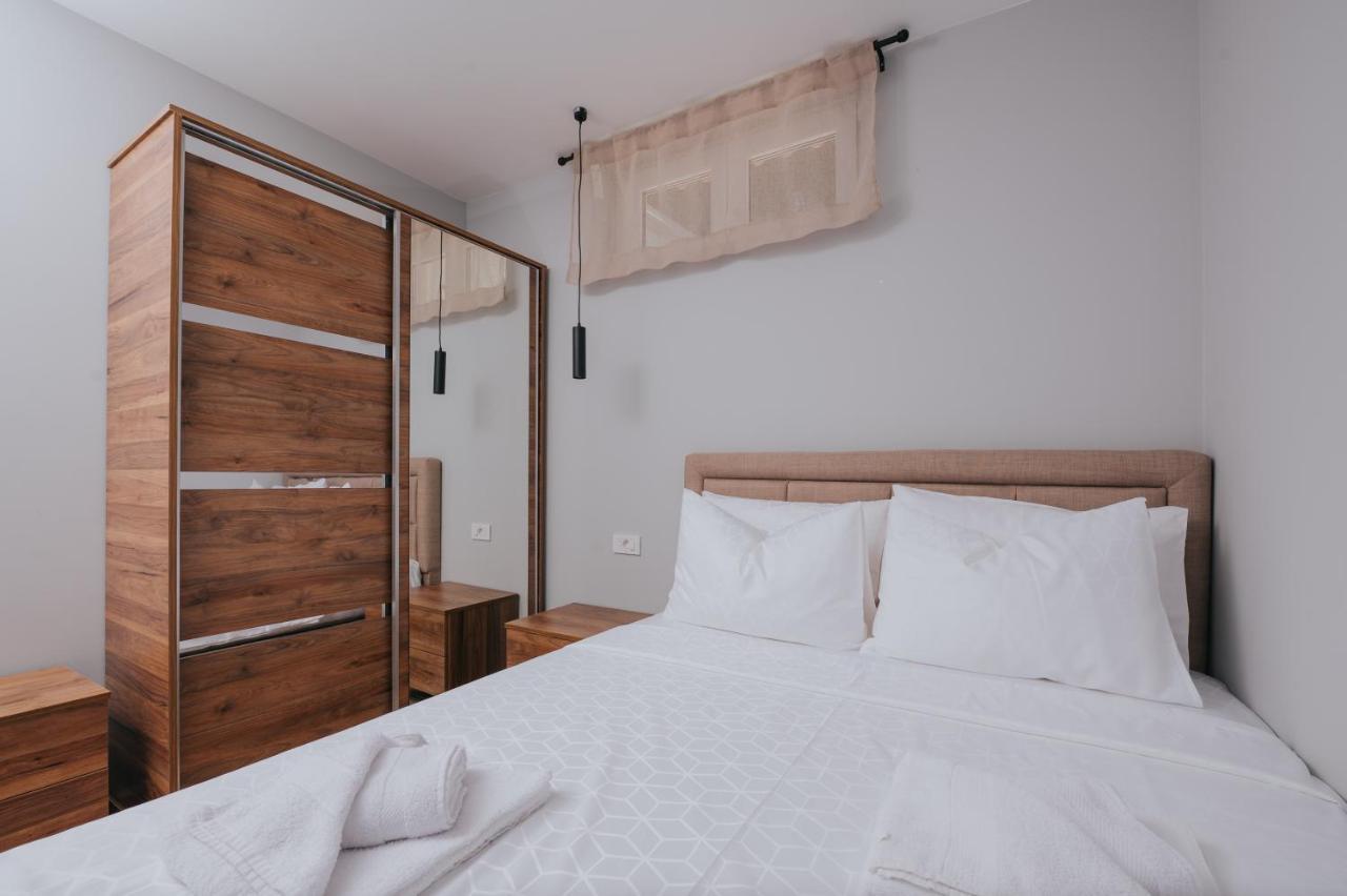 Apartments Virgine Maria I Baska  Exterior photo